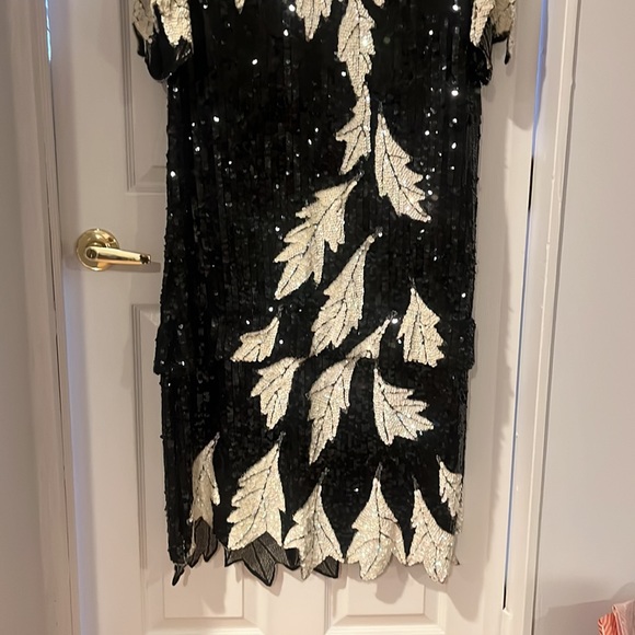 Vintage, 100% pure silk size 3X evening gown. Black and white. - Picture 4 of 16